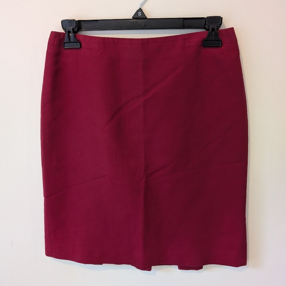 Ann Taylor red pencil skirt, size 4P